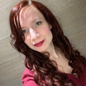 Meet your Posher, Justine